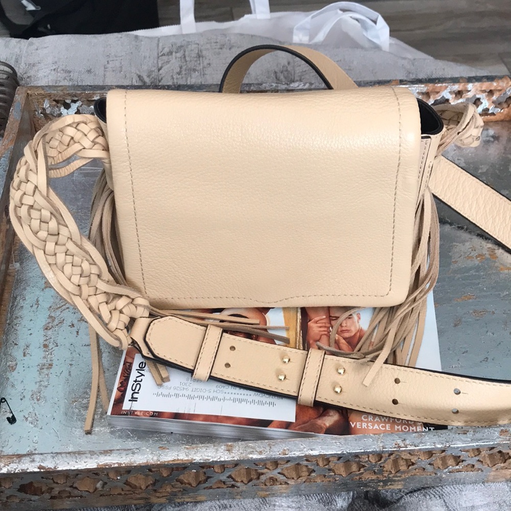 Cross body bag